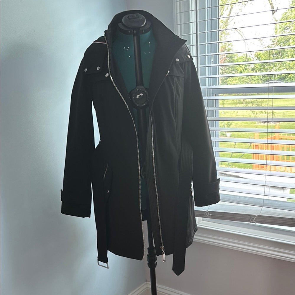 Tommy Hilfiger Black Trench Coat with Belted Waist